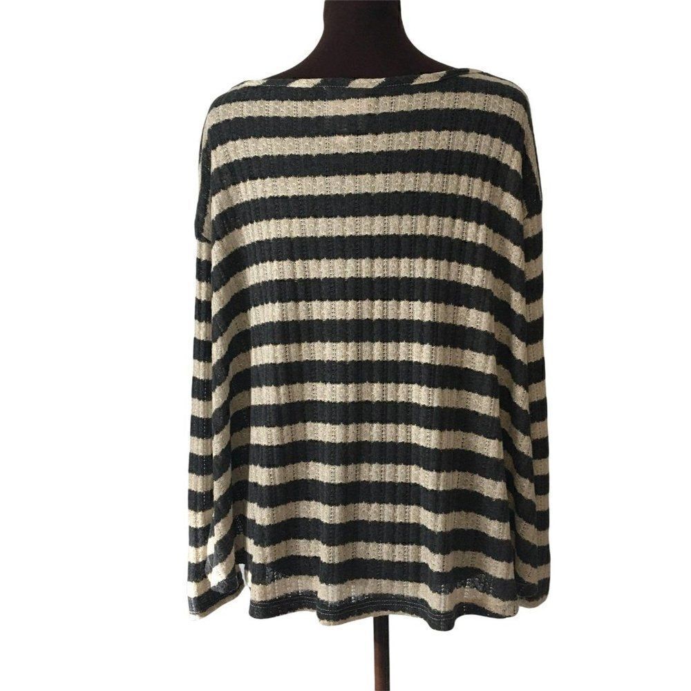 Romeo & Juliet tunic size M - Picture 3 of 6